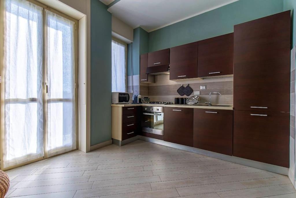 Charmy & Cozy Panoramic Flat 50M From M4 Stop Milano Esterno foto
